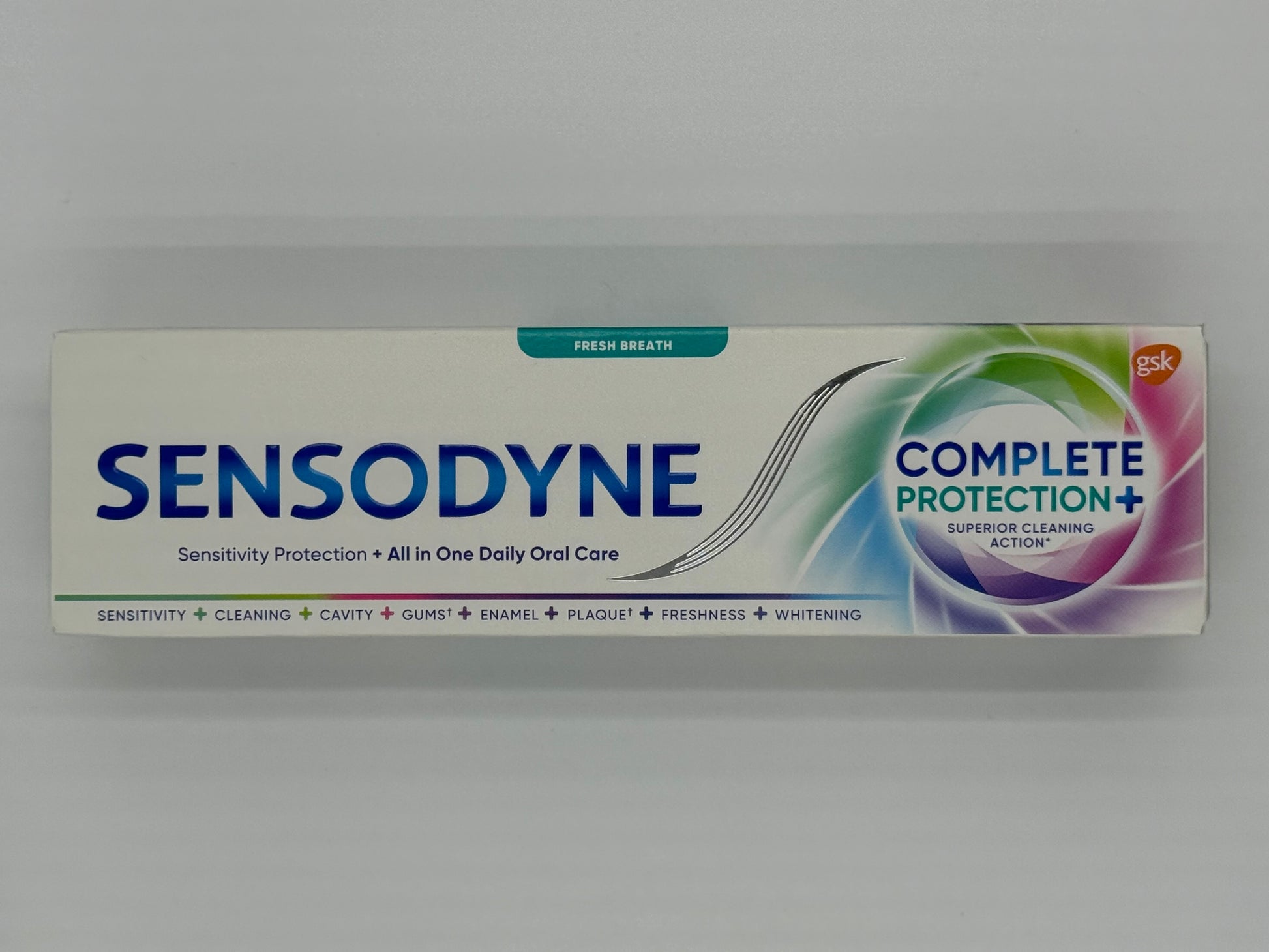 舒適達全方位防護 + 牙膏特強薄荷配方 100克Sensodyne Complete Protection+ Extra Fresh